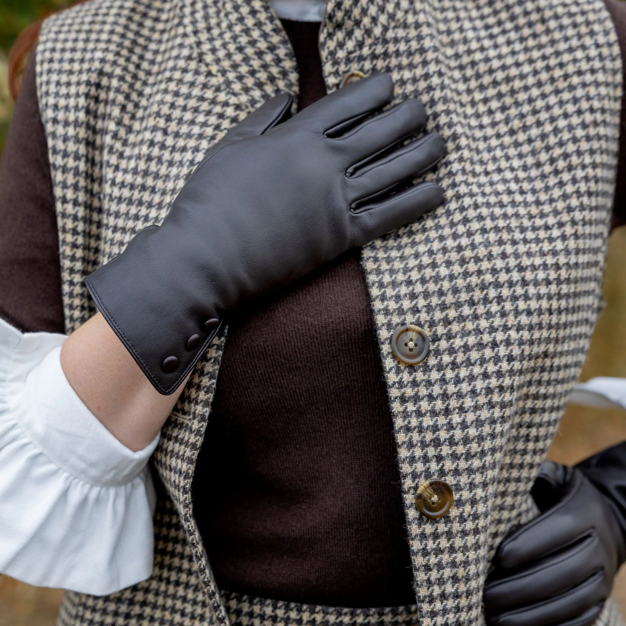 Women’s Touchscreen Water-Resistant Leather Gloves with Faux Fur Lining and Button Detail